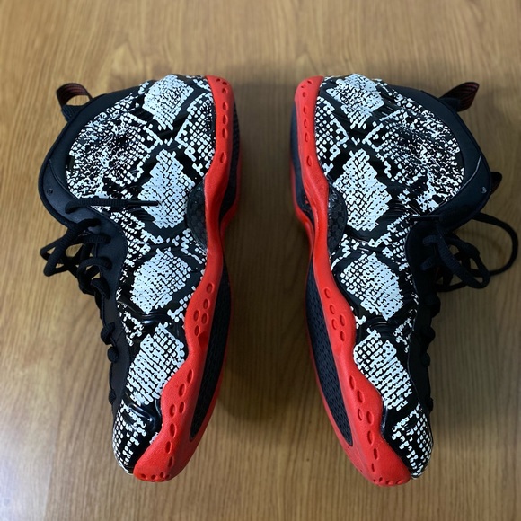 Albino Foamposits snake skin black and white. Red bottoms size 13 - Picture 7 of 9